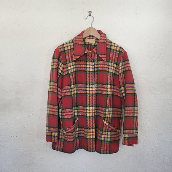 Vintage Pendleton Women's Zipper Wool Jacket Circa 1964-early 1970s 100% Wool - Picture 12 of 13